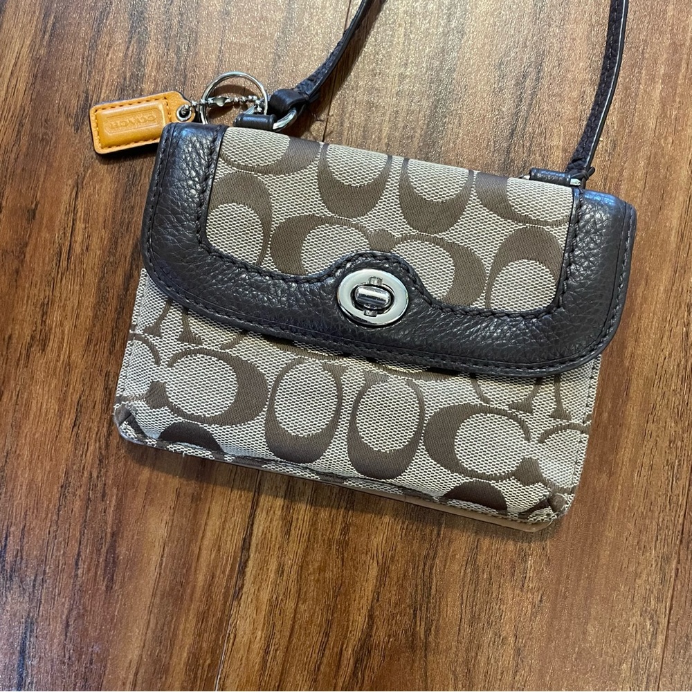 Coach Wearable Wallet